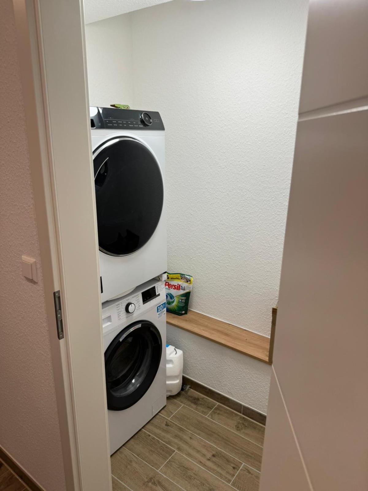 Studio Zimmer In Innenstadt Karlsruhe Exterior foto